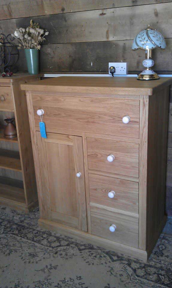 oak combination cupboard ceramic knobs Ashford